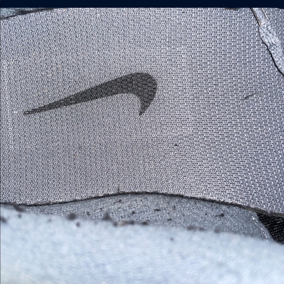 Nike running shoes - Picture 4 of 6